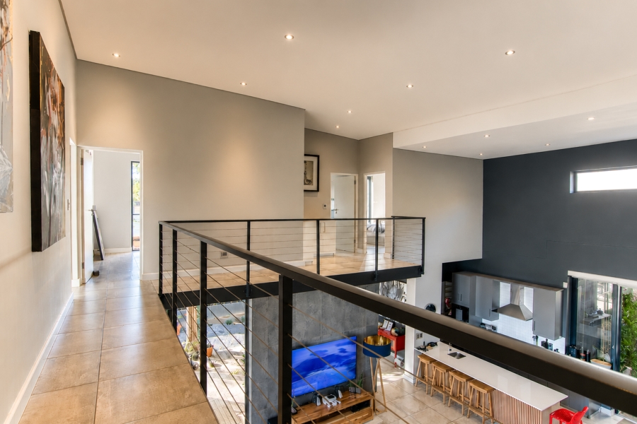 3 Bedroom Property for Sale in Heldervue Western Cape